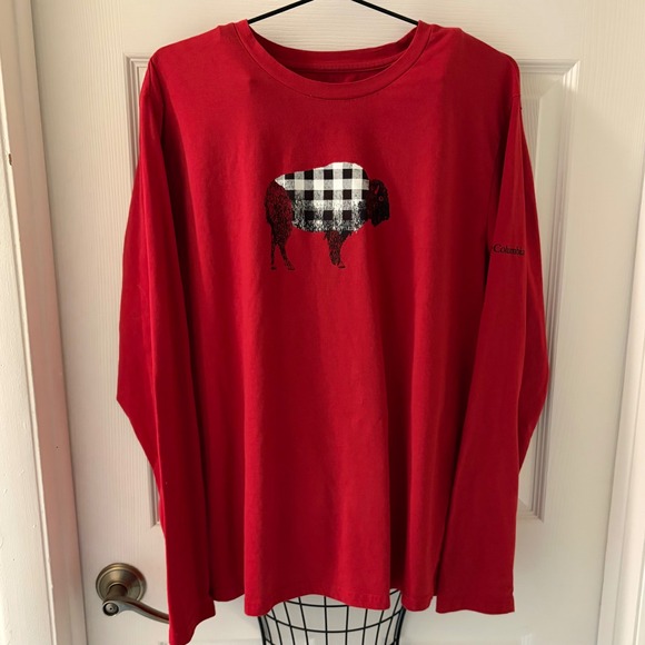 Columbia Tops - Columbia Womens XXL Red Buffalo Plaid Gingham Graphic Long Sleeve T-Shirt EUC